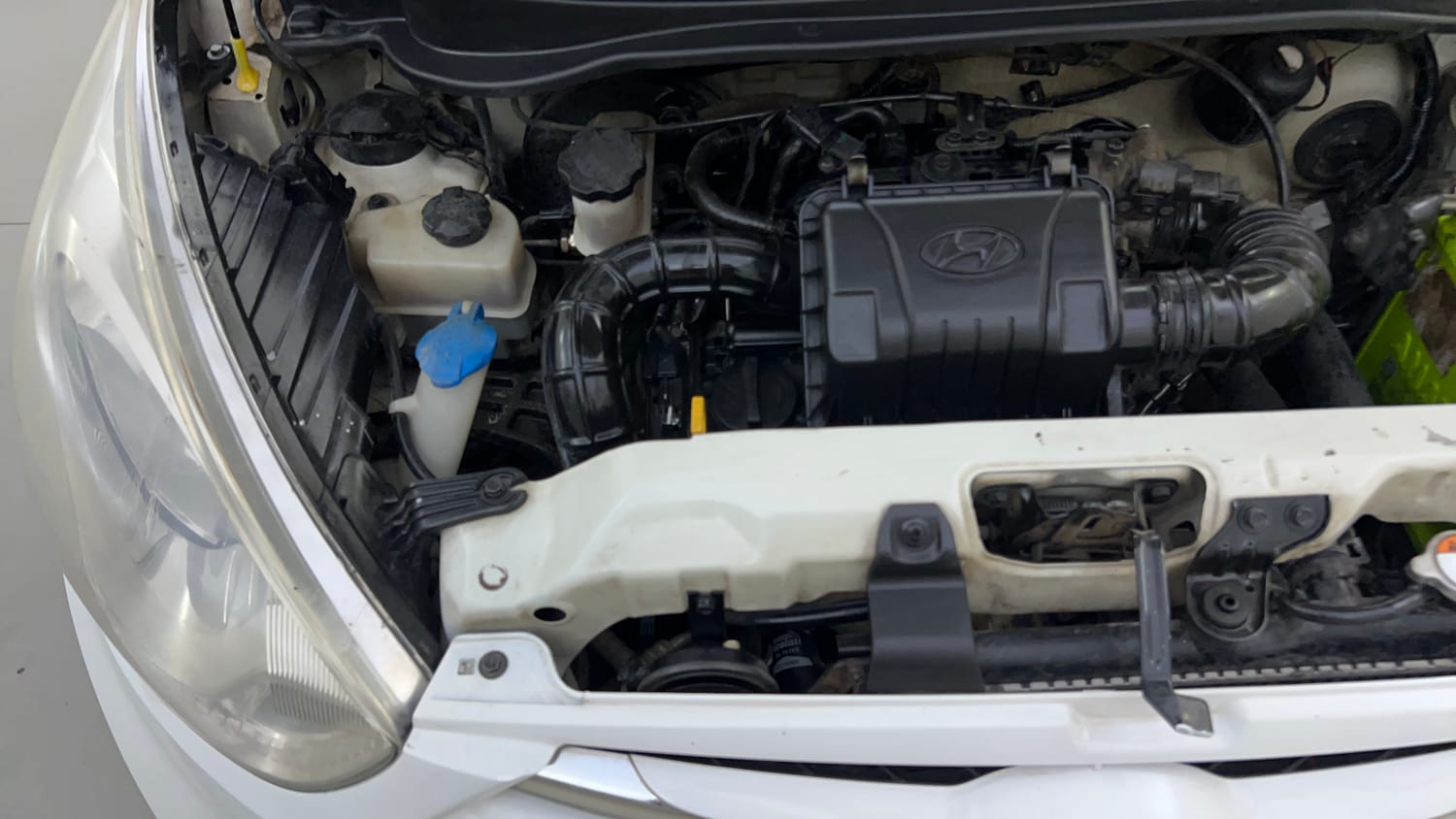 Used 2014 Hyundai Eon Era + Petrol Manual engine ENGINE RIGHT SIDE VIEW