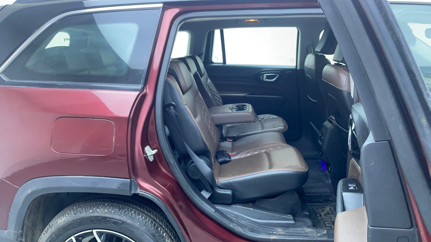Used 2022 Jeep Meridian Limited (O) 4X2 AT Diesel Automatic interior RIGHT SIDE REAR DOOR CABIN VIEW