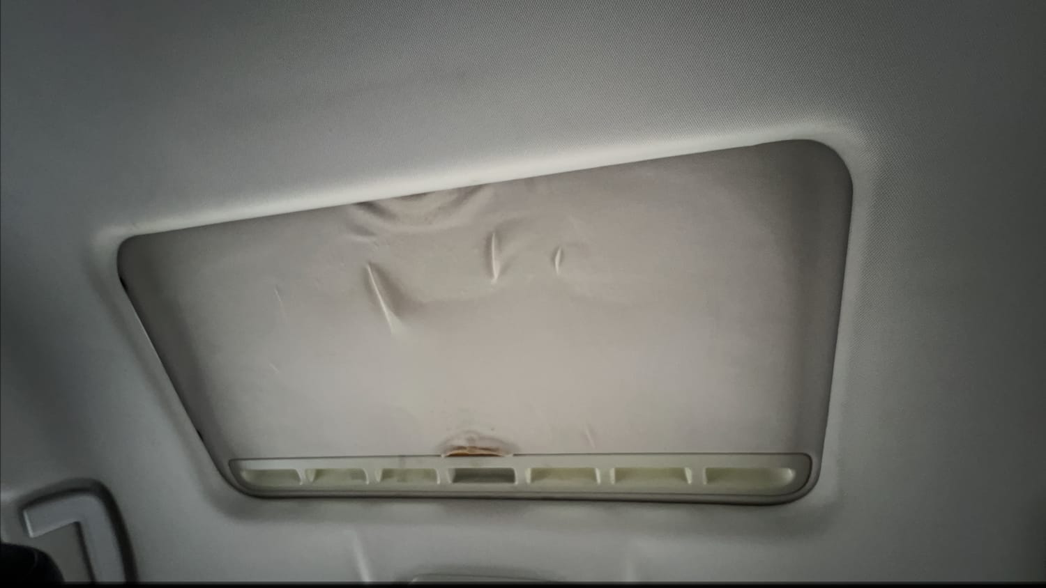 Used 2020 Tata Nexon XZ Plus (O) Petrol Manual top_features Sunroof