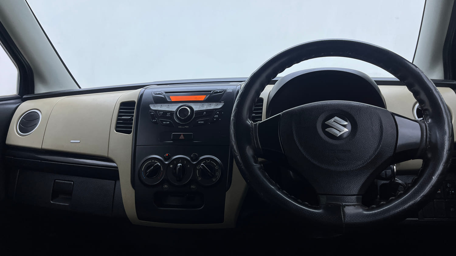 Used 2017 Maruti Suzuki Wagon R VXI+ Petrol Manual interior DASHBOARD VIEW