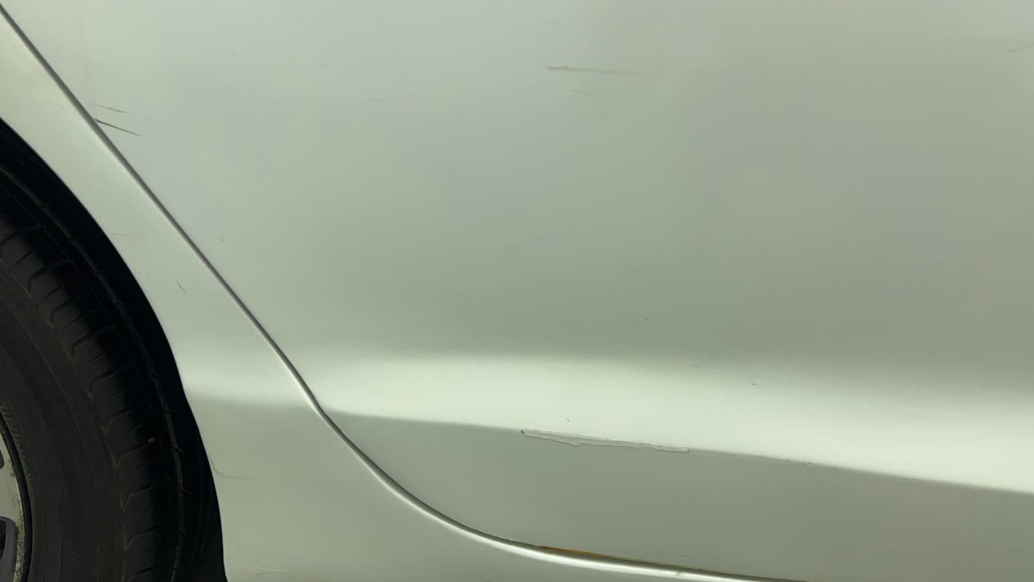 Used 2017 Honda City V CVT Petrol Petrol Automatic dents MINOR SCRATCH