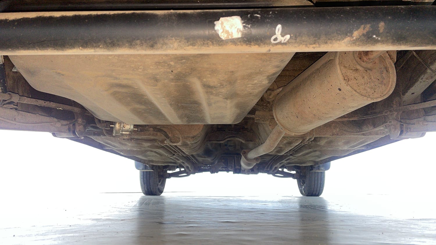 Used 2022 Maruti Suzuki Alto 800 LXi (O) CNG Cng Manual extra REAR UNDERBODY VIEW (TAKEN FROM REAR)