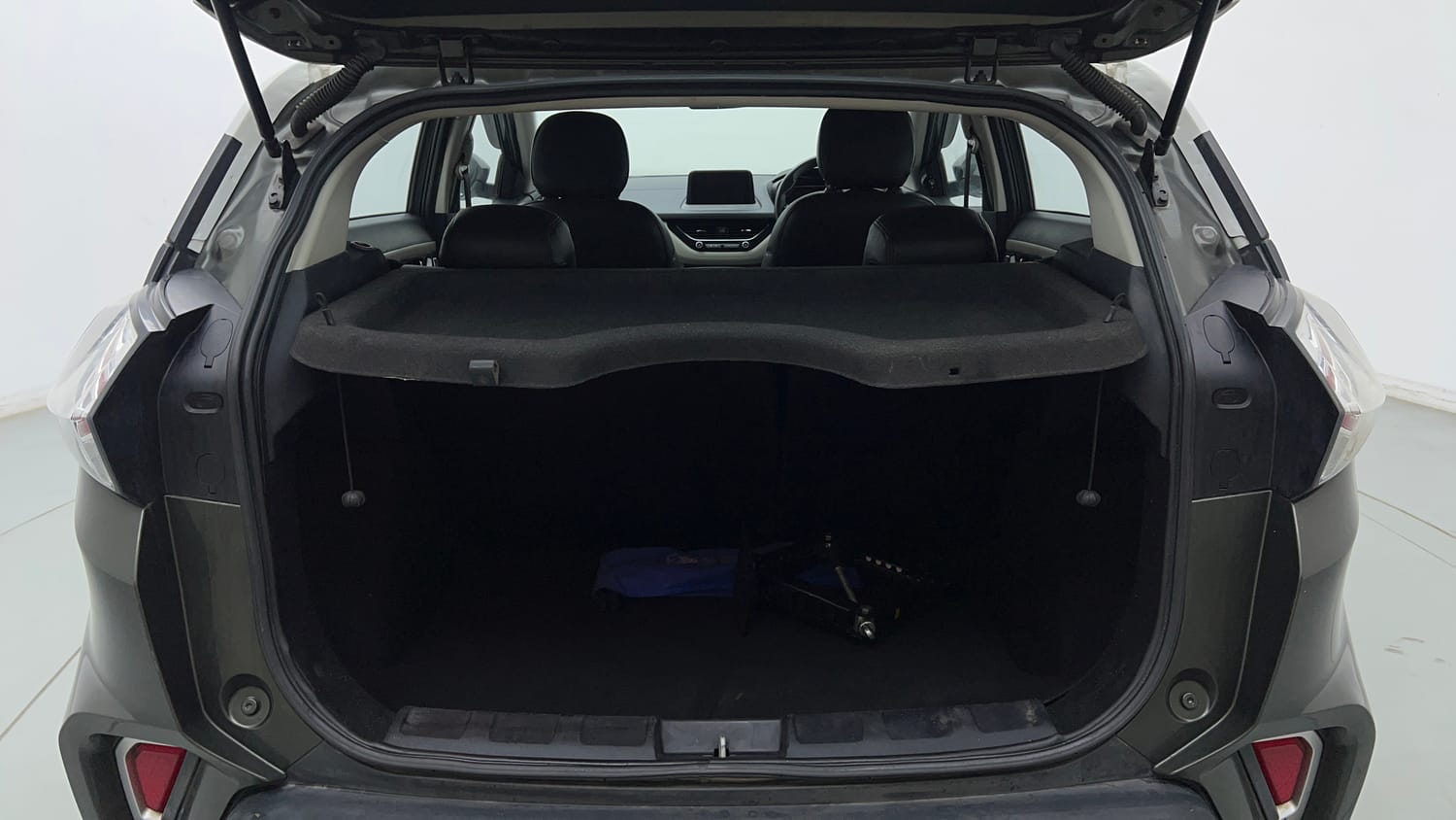 Used 2020 Tata Nexon XZ Plus (O) Petrol Manual interior DICKY INSIDE VIEW