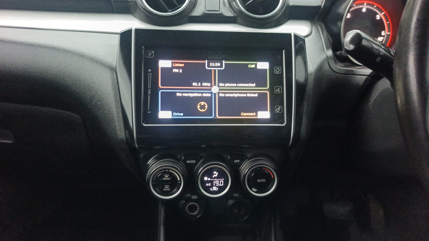 Used 2019 Maruti Suzuki Swift ZDi Plus AMT Diesel Automatic interior MUSIC SYSTEM & AC CONTROL VIEW