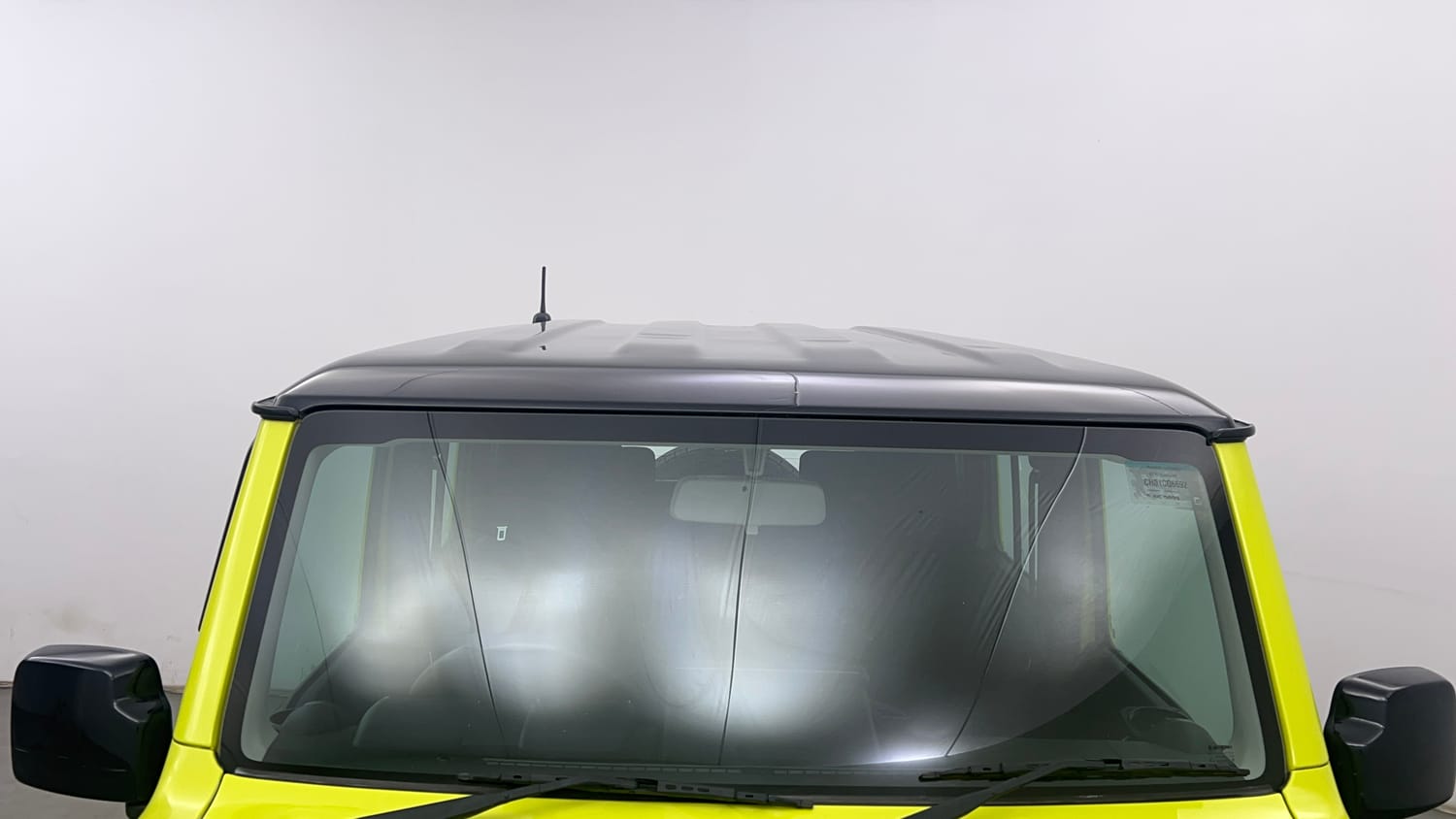 Used 2023 Maruti Suzuki Jimny Alpha AT Petrol Automatic exterior FRONT WINDSHIELD VIEW