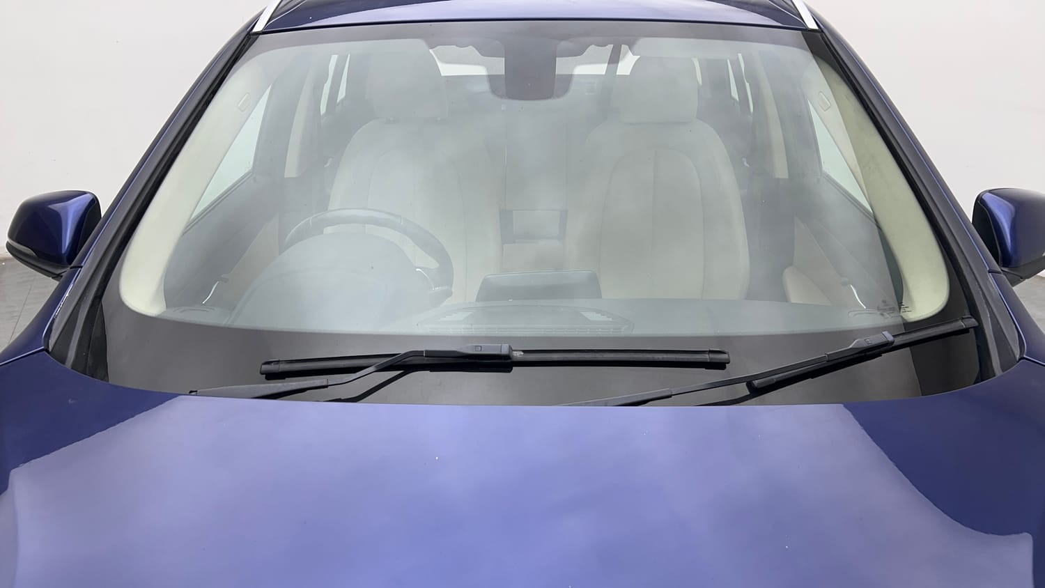 Used 2019 BMW X1 sDrive20d xLine Diesel Automatic exterior FRONT WINDSHIELD VIEW