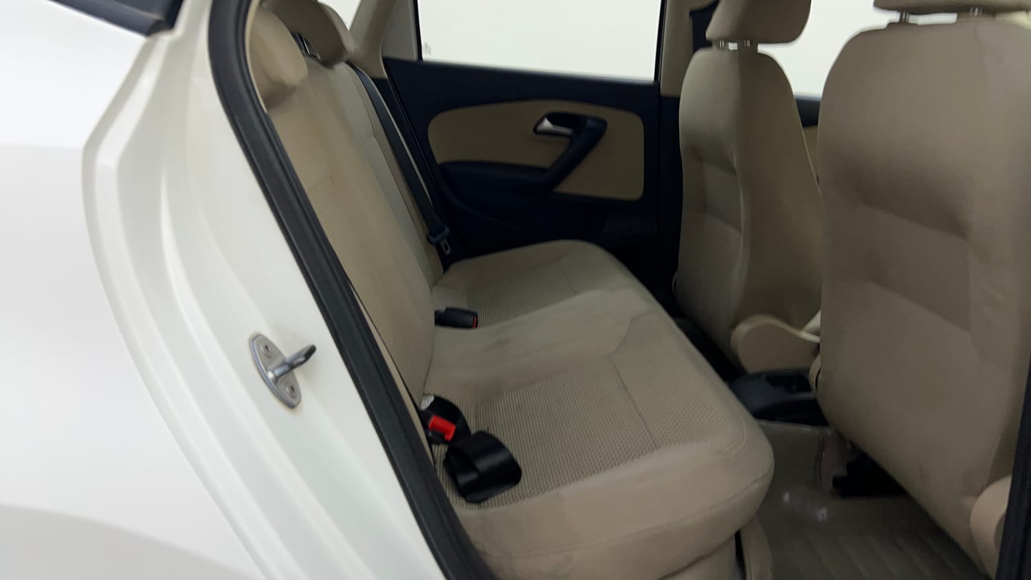Used 2017 Volkswagen Polo Highline1.2L (P) Petrol Manual interior RIGHT SIDE REAR DOOR CABIN VIEW