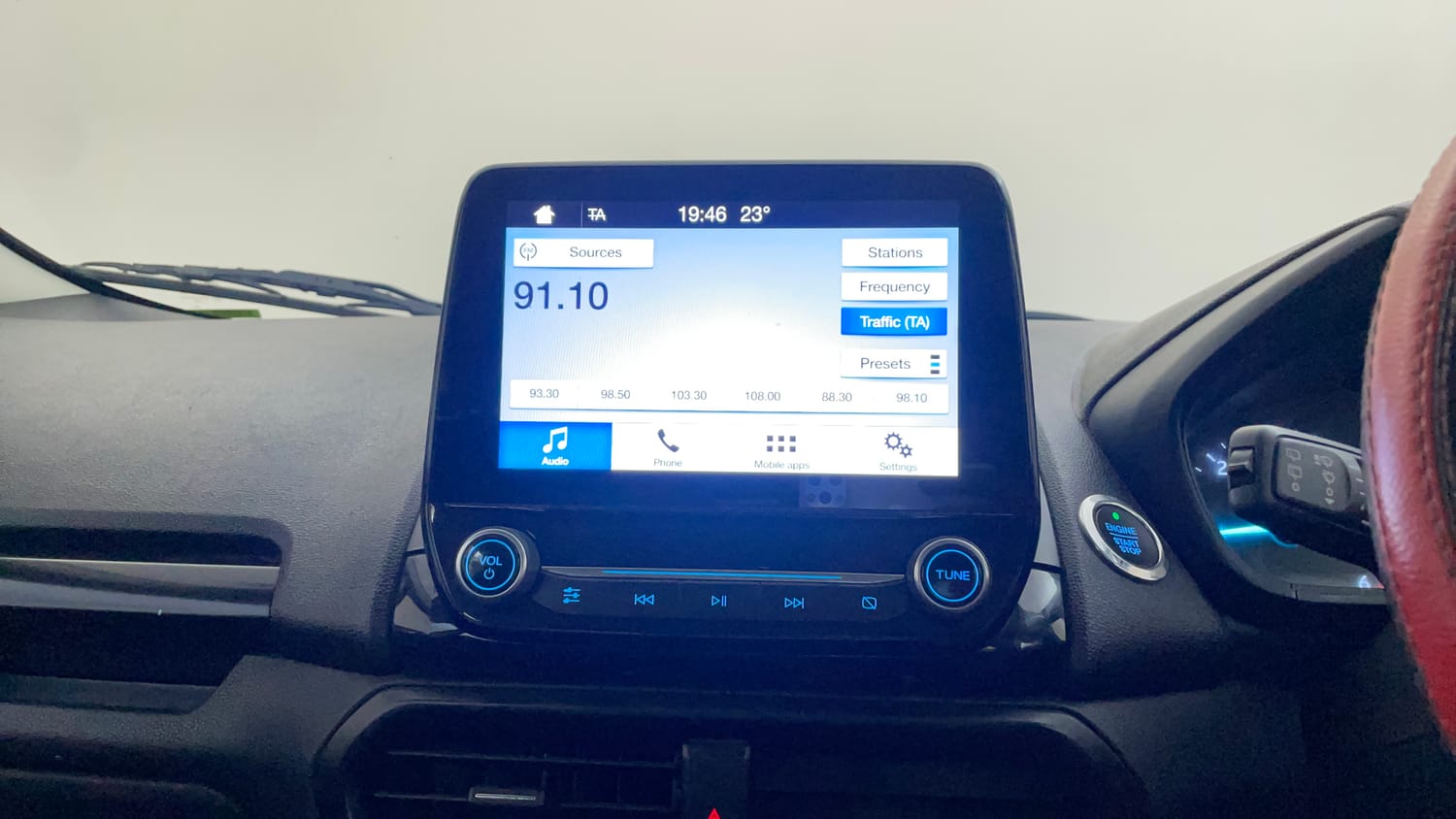 Used 2018 Ford EcoSport Titanium + 1.5L TDCi Diesel Manual top_features Integrated (in-dash) music system