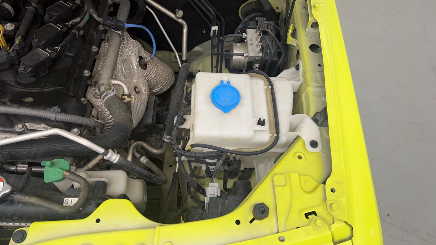Used 2023 Maruti Suzuki Jimny Alpha AT Petrol Automatic engine ENGINE LEFT SIDE VIEW