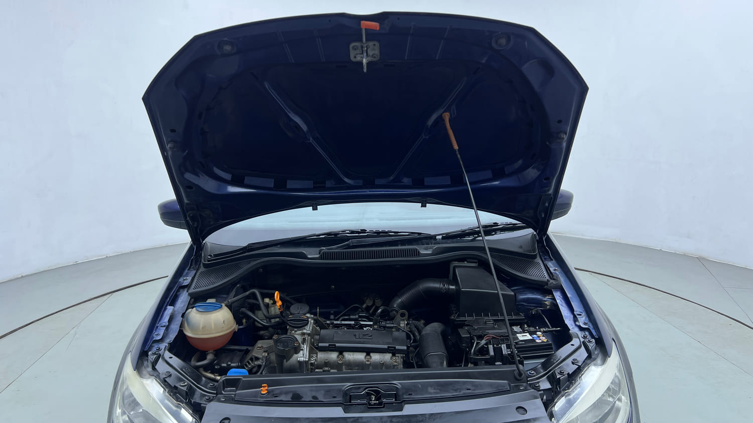 Used 2013 Volkswagen Polo Comfortline 1.2L (P) Petrol Manual engine ENGINE & BONNET OPEN FRONT VIEW