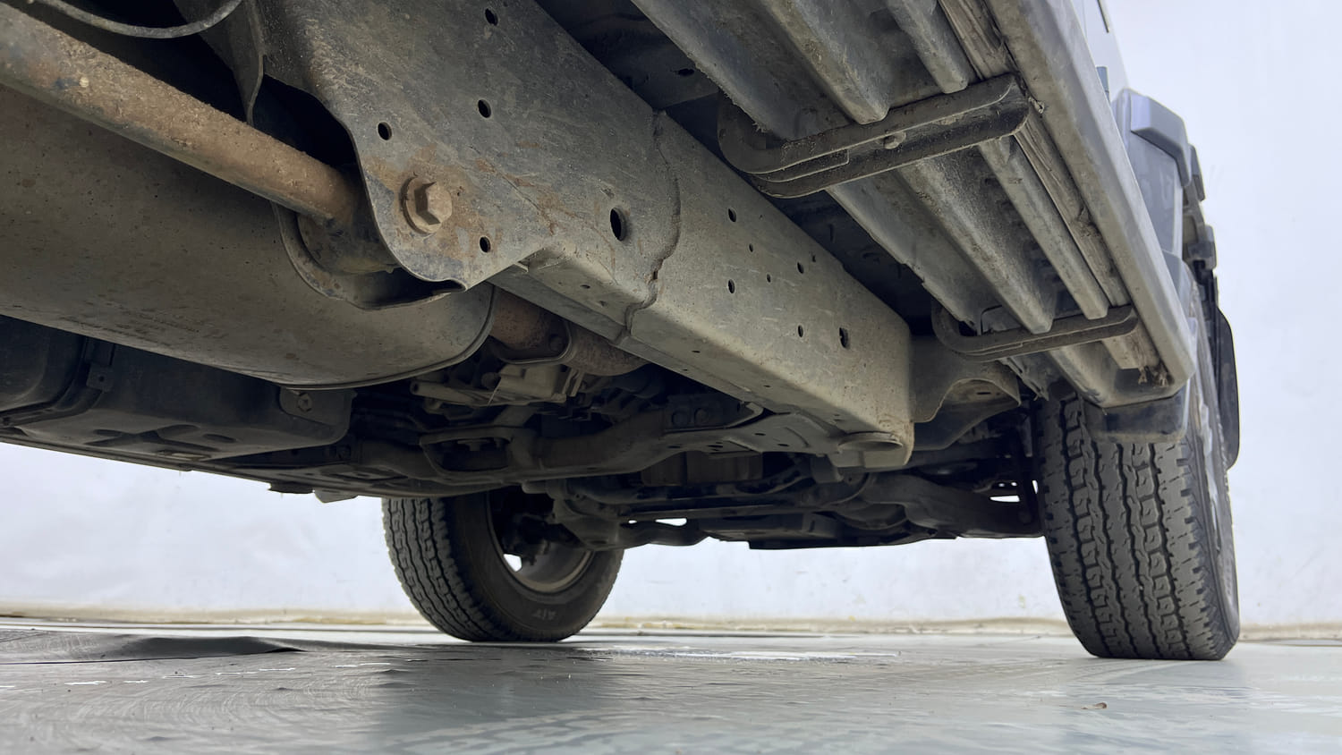 Used 2022 mahindra Thar LX Hard Top Diesel MT 4WD Diesel Manual extra REAR RIGHT UNDERBODY VIEW