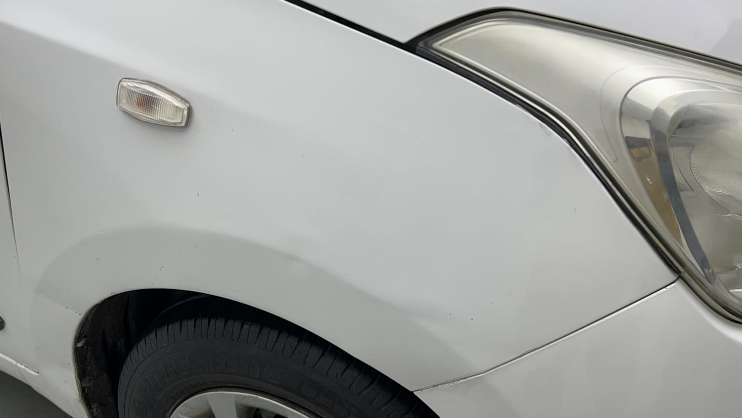 Used 2015 Hyundai Grand i10 Era 1.2 Kappa VTVT Petrol Manual dents MINOR SCRATCH