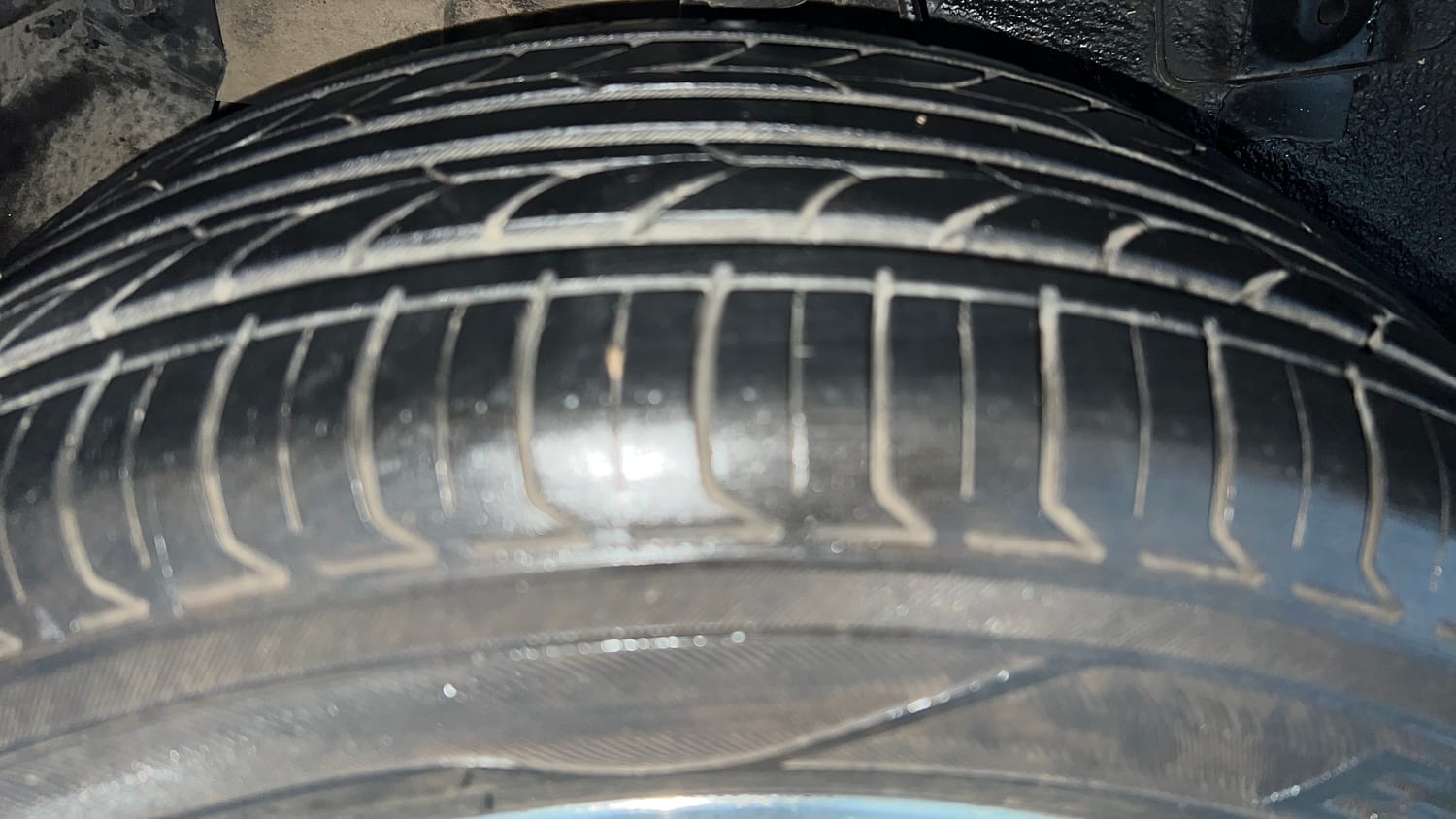 Used 2020 Tata Nexon XZ Plus (O) Petrol Manual tyres RIGHT REAR TYRE TREAD VIEW