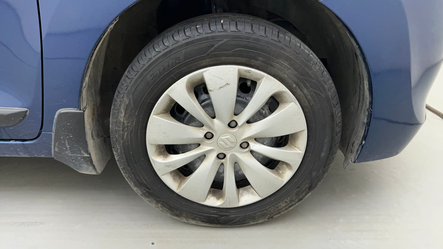 Used 2018 Maruti Suzuki Baleno Delta 1.2 Petrol Manual tyres RIGHT FRONT TYRE RIM VIEW