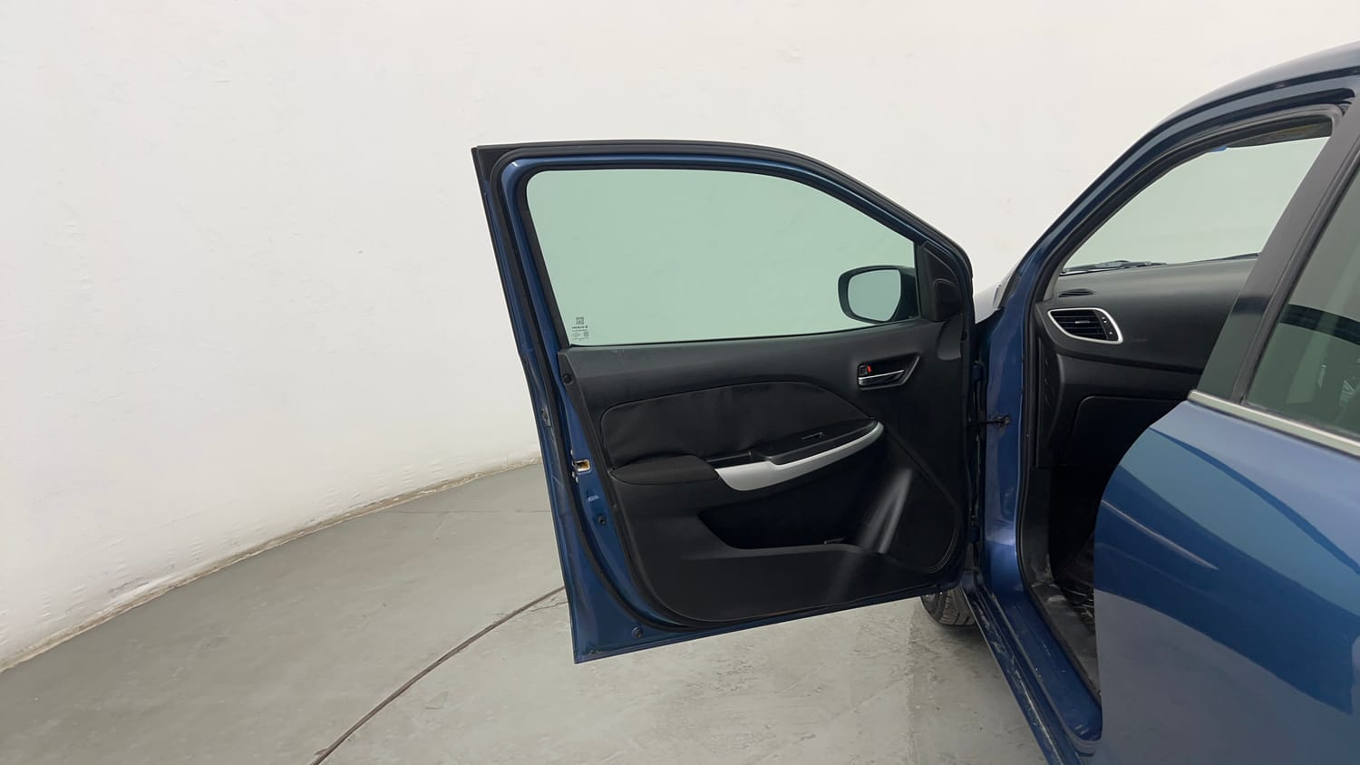 Used 2018 Maruti Suzuki Baleno Alpha 1.2 Petrol Manual interior LEFT FRONT DOOR OPEN VIEW