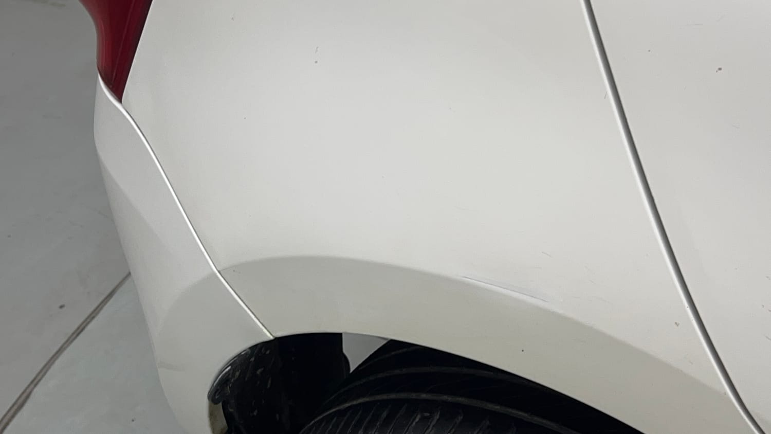 Used 2021 Maruti Suzuki Swift VXi AMT Petrol Automatic dents MINOR SCRATCH