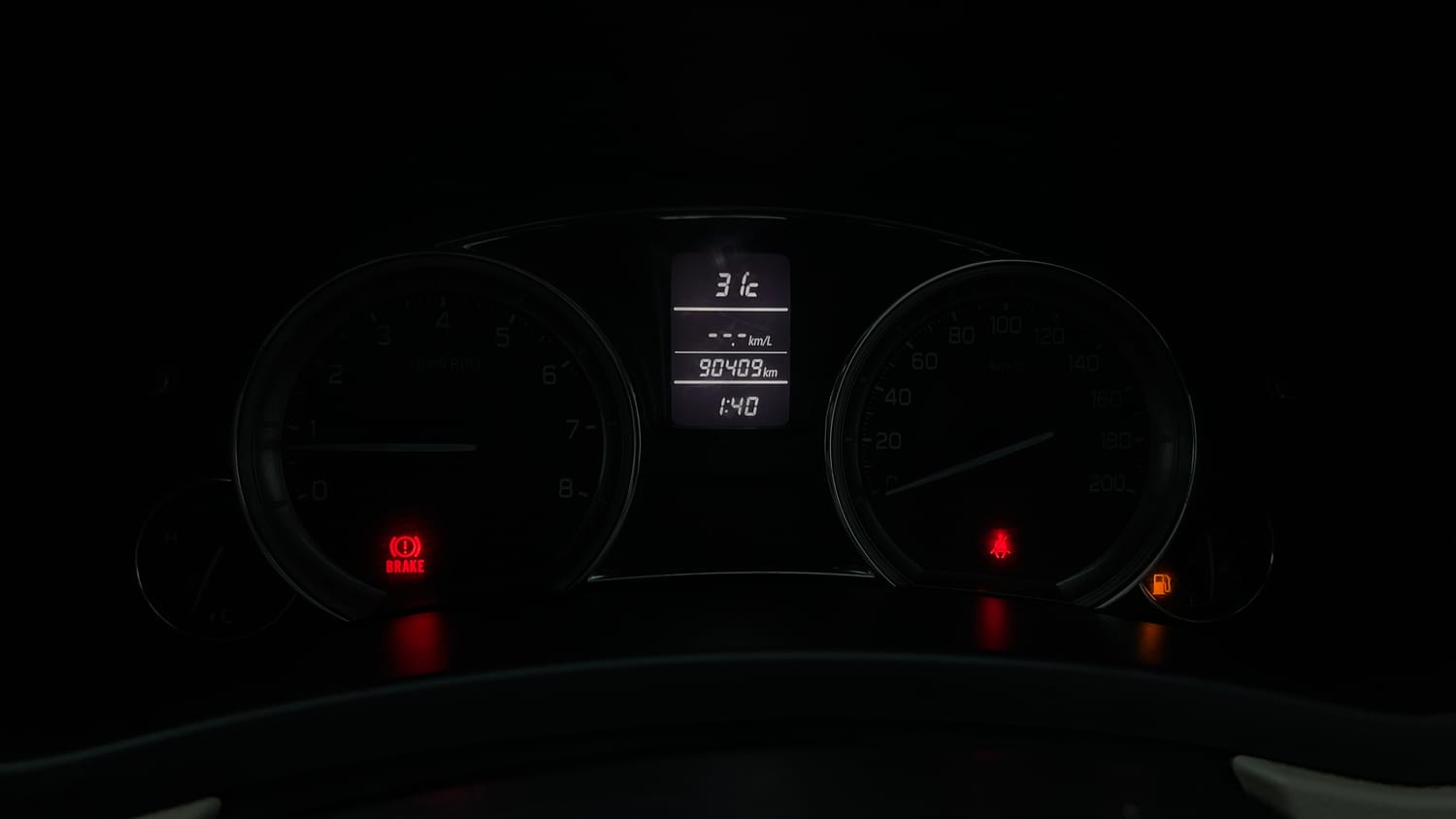 Used 2017 Maruti Suzuki Ciaz Zeta 1.4 MT Petrol Manual interior CLUSTERMETER VIEW