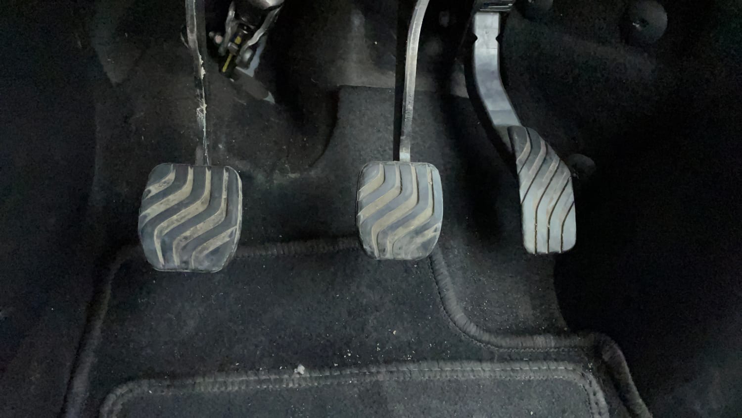 Used 2023 Nissan Magnite XV Petrol Manual interior PEDALS VIEW