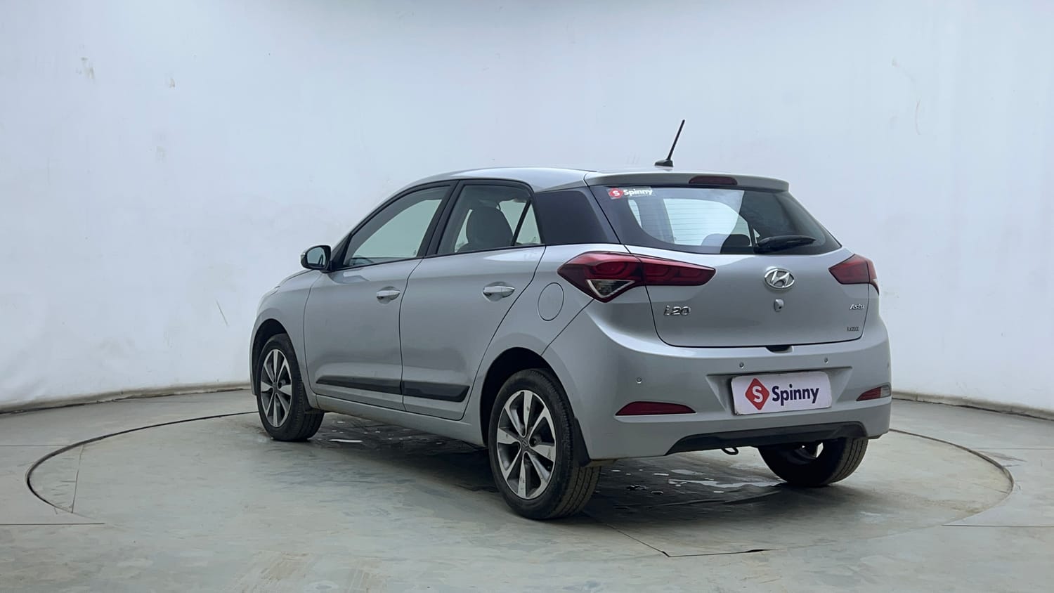 Used 2015 Hyundai Elite i20 Asta 1.2 Petrol Manual exterior LEFT REAR CORNER VIEW