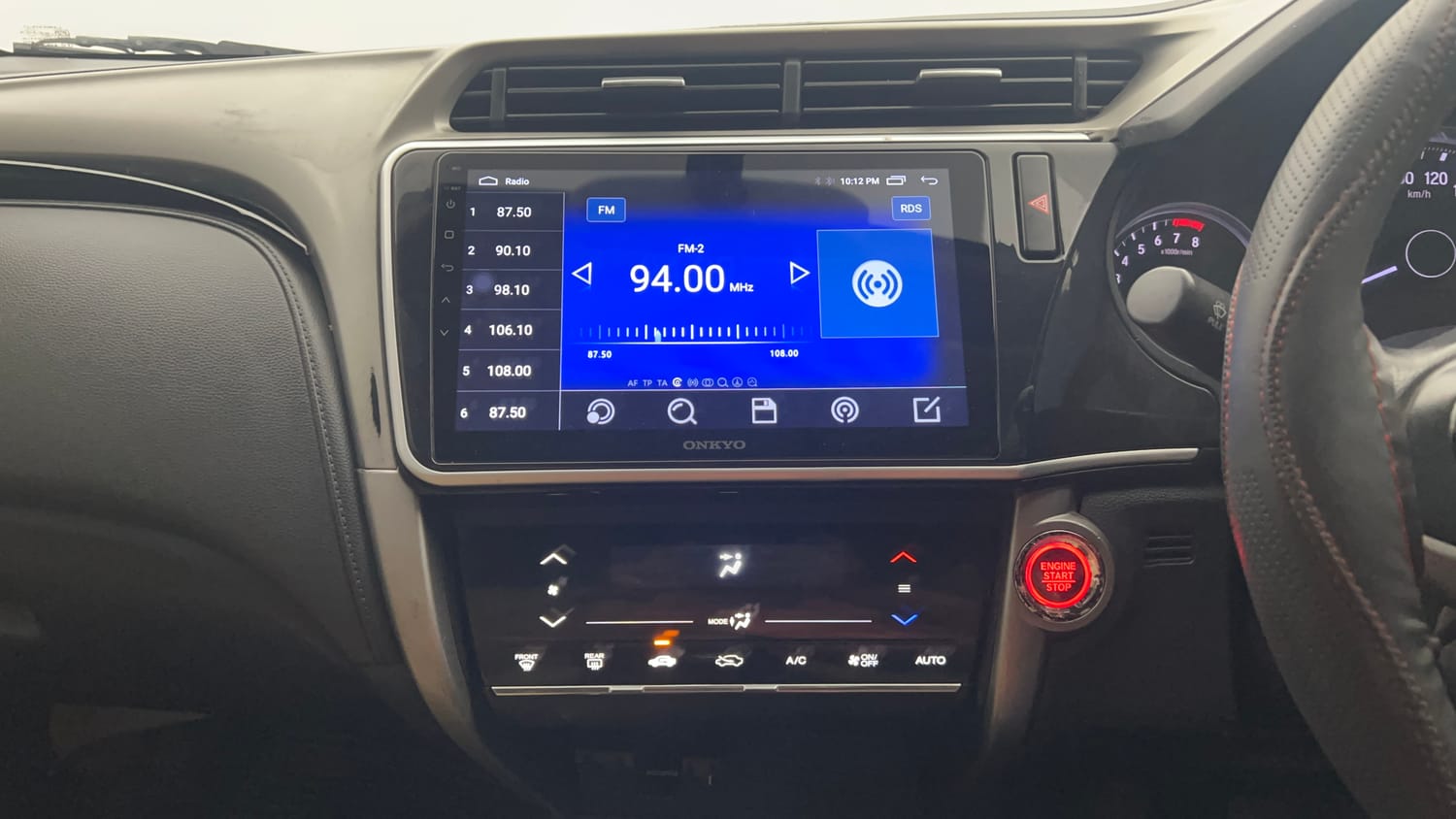 Used 2018 Honda City VX Petrol Petrol Manual interior MUSIC SYSTEM & AC CONTROL VIEW