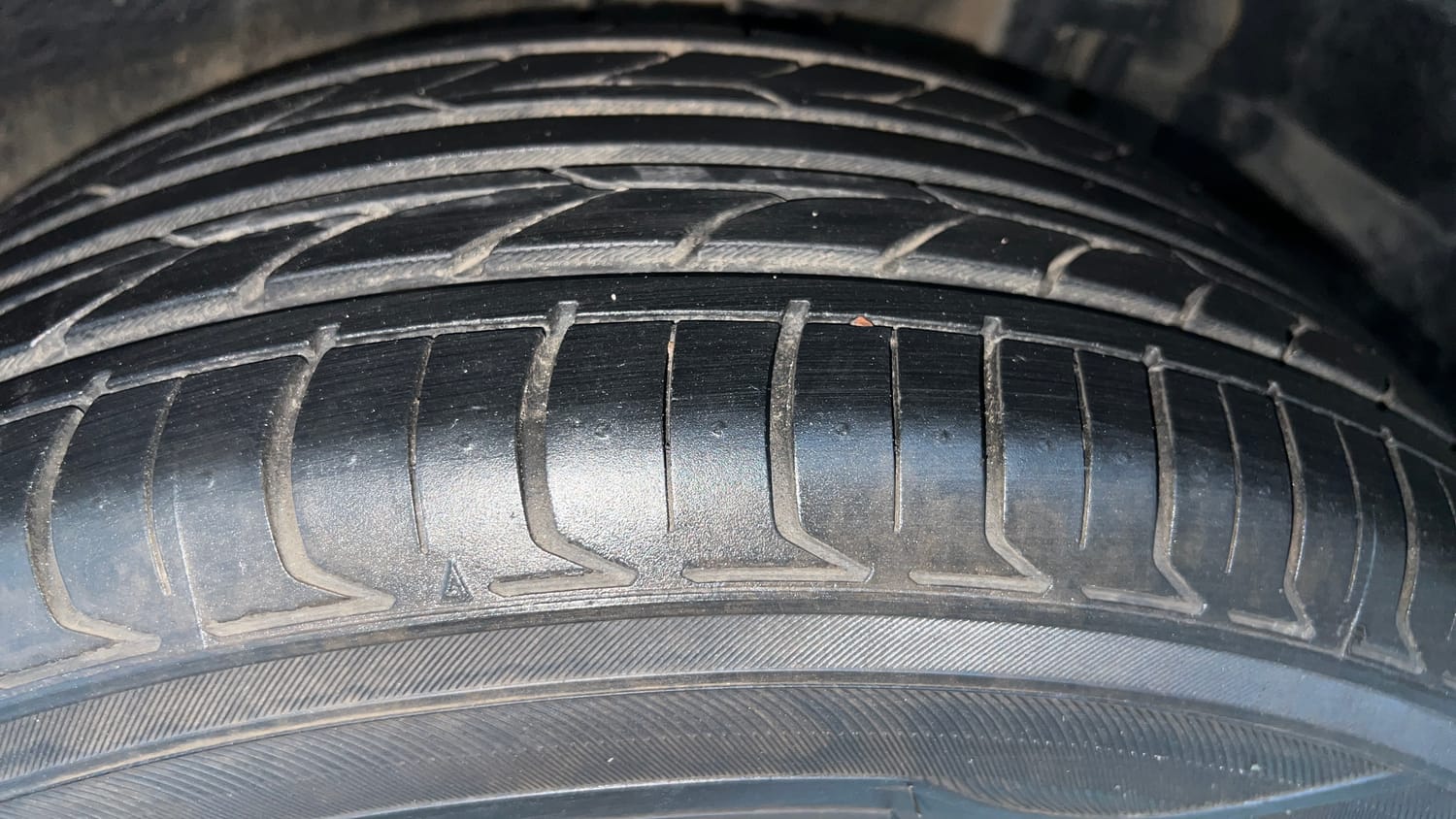 Used 2020 Tata Nexon XZ Plus (O) Petrol Manual tyres LEFT REAR TYRE TREAD VIEW