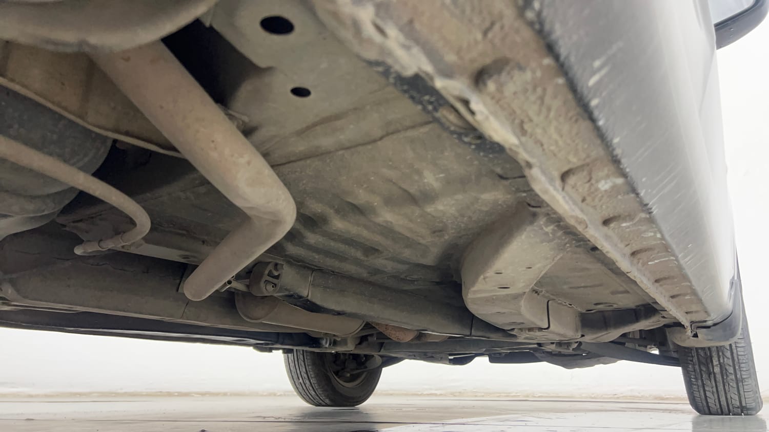 Used 2015 Honda Amaze 1.2 S i-VTEC Petrol Manual extra REAR RIGHT UNDERBODY VIEW