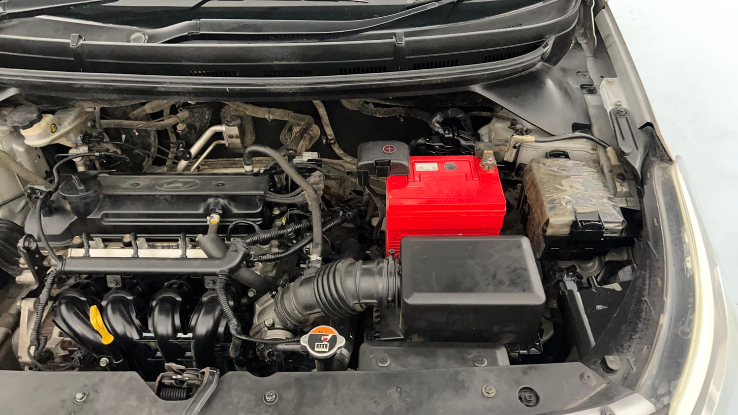 Used 2015 Hyundai Elite i20 Magna 1.2 Petrol Manual engine ENGINE LEFT SIDE VIEW