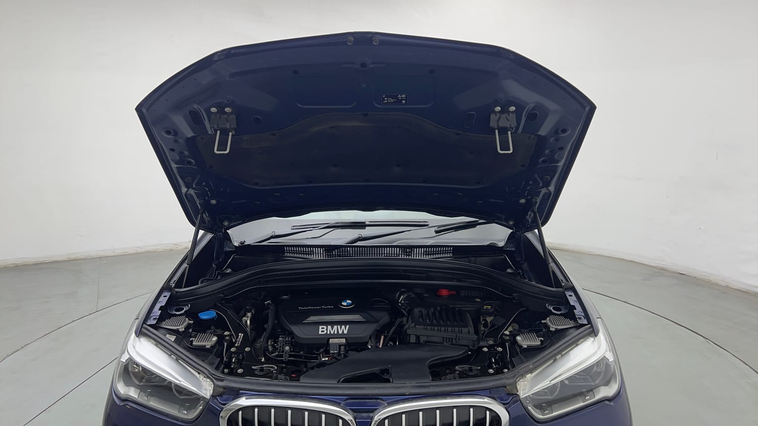 Used 2019 BMW X1 sDrive20d xLine Diesel Automatic engine ENGINE & BONNET OPEN FRONT VIEW
