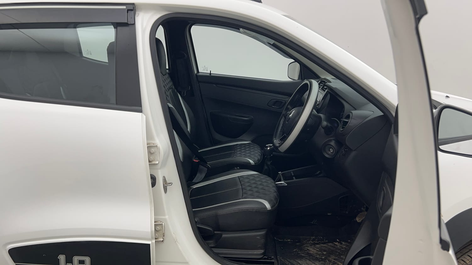 Used 2024 Renault Kwid RXT 1.0L Petrol Manual interior RIGHT SIDE FRONT DOOR CABIN VIEW