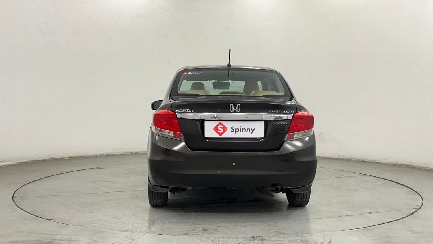 Used 2015 Honda Amaze 1.2 S i-VTEC Petrol Manual exterior BACK VIEW