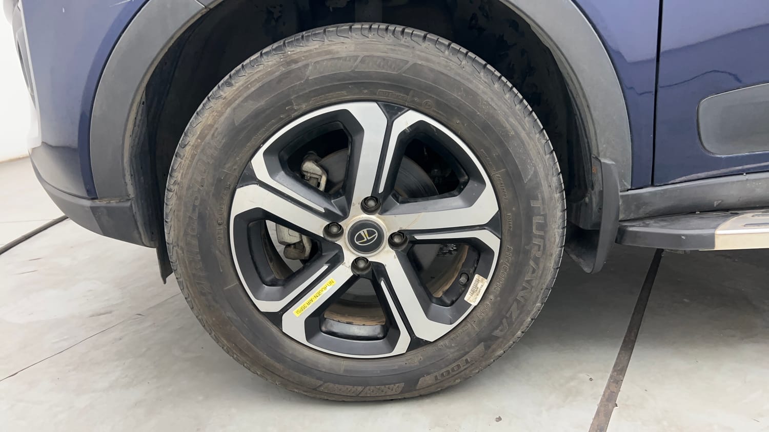Used 2023 Tata Nexon XZ Plus LUXS Diesel Diesel Manual tyres LEFT FRONT TYRE RIM VIEW