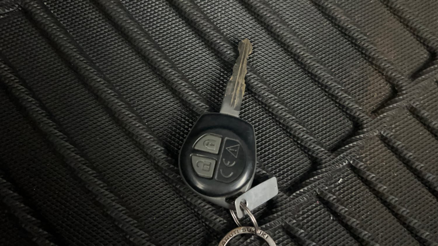Used 2022 Maruti Suzuki S-Presso VXi (O) Petrol Manual extra CAR KEY VIEW