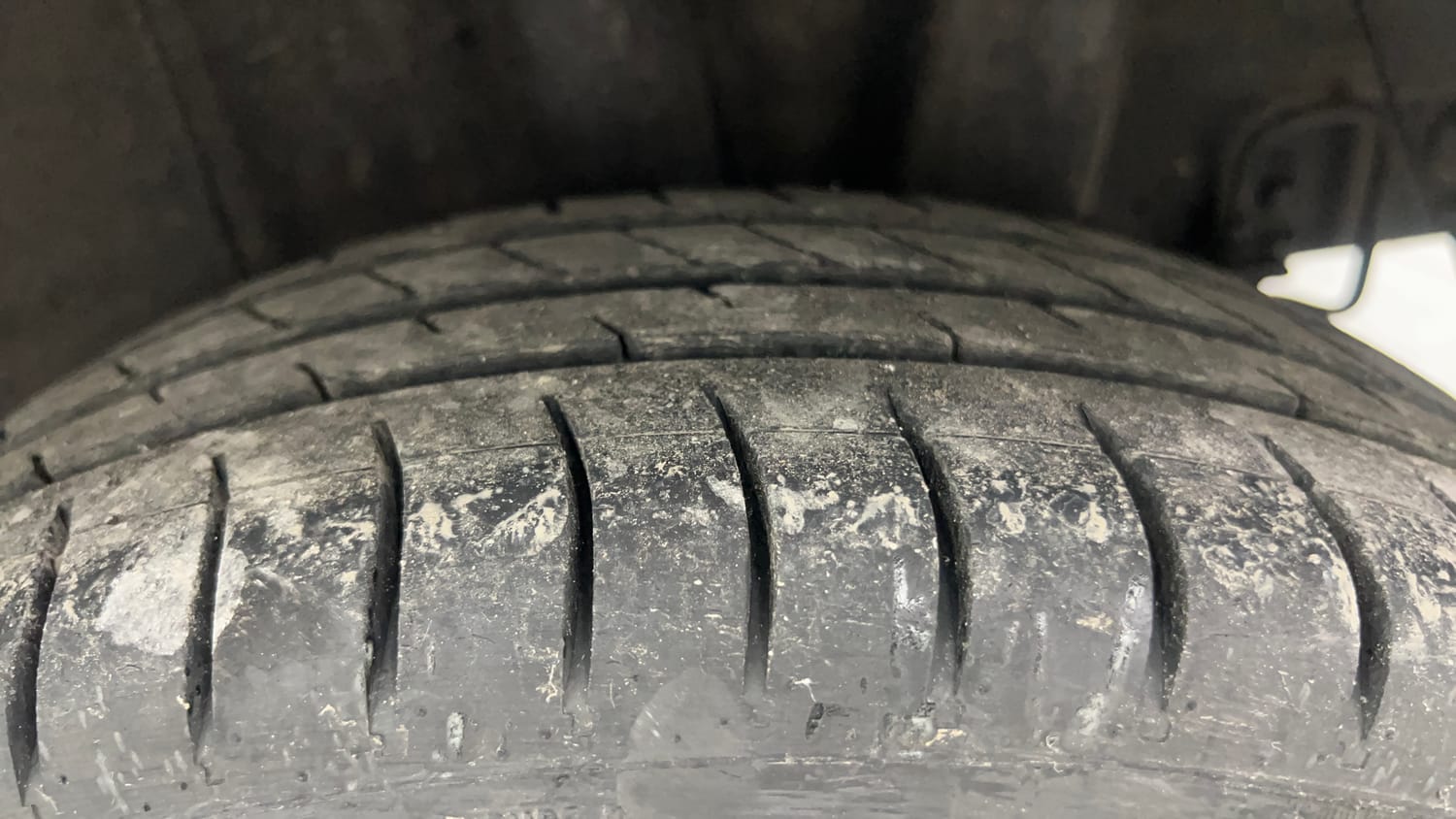 Used 2018 Hyundai Grand i10 Magna 1.2 Kappa VTVT Petrol Manual tyres LEFT REAR TYRE TREAD VIEW