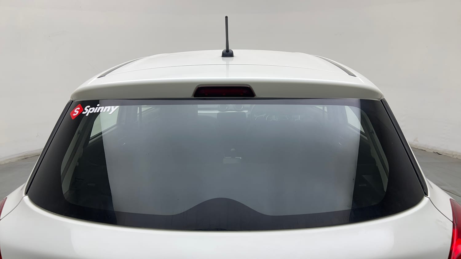 Used 2021 Maruti Suzuki Swift VXi AMT Petrol Automatic exterior BACK WINDSHIELD VIEW