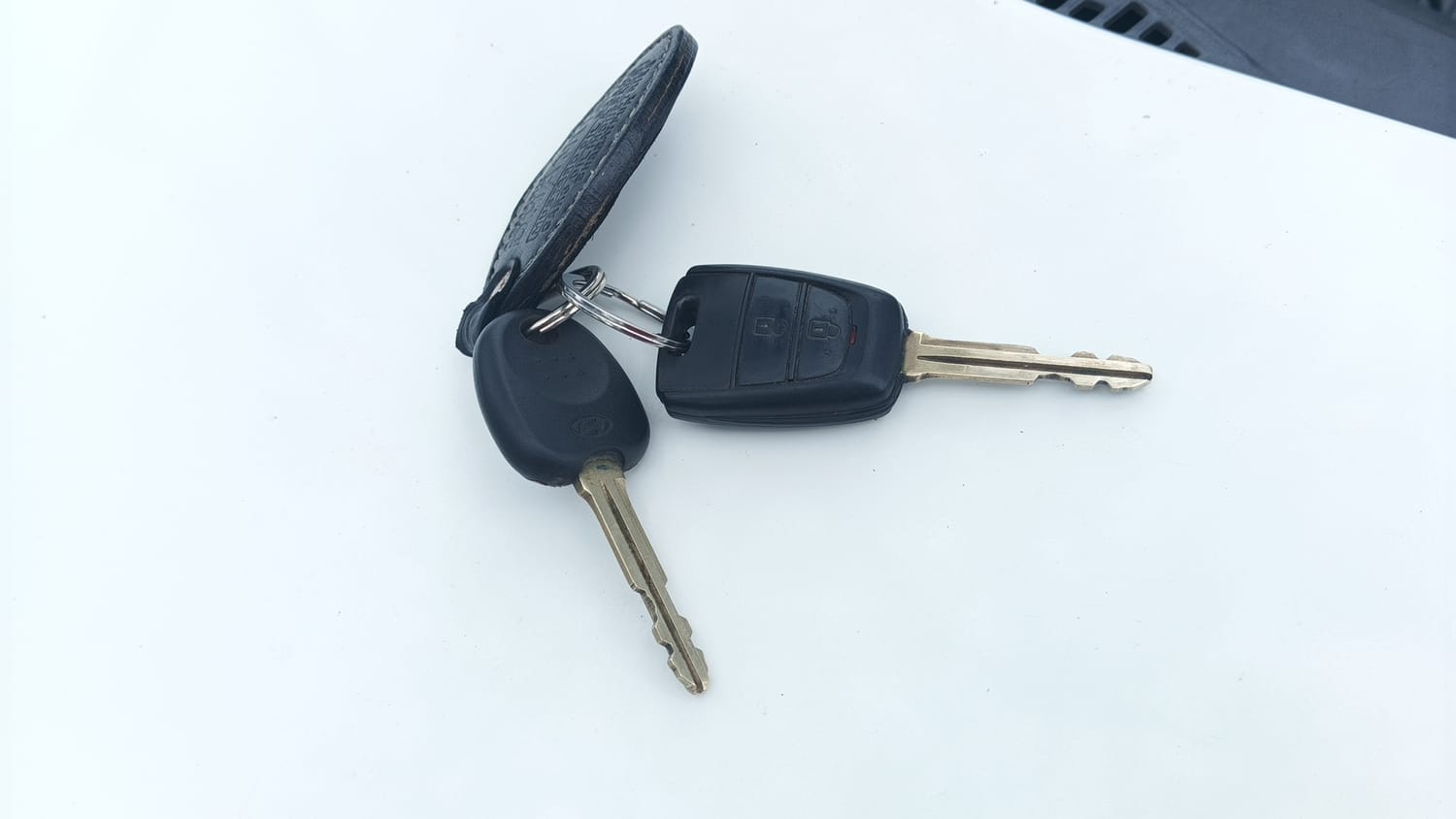 Used 2017 Hyundai Eon Sportz Petrol Manual extra CAR KEY VIEW