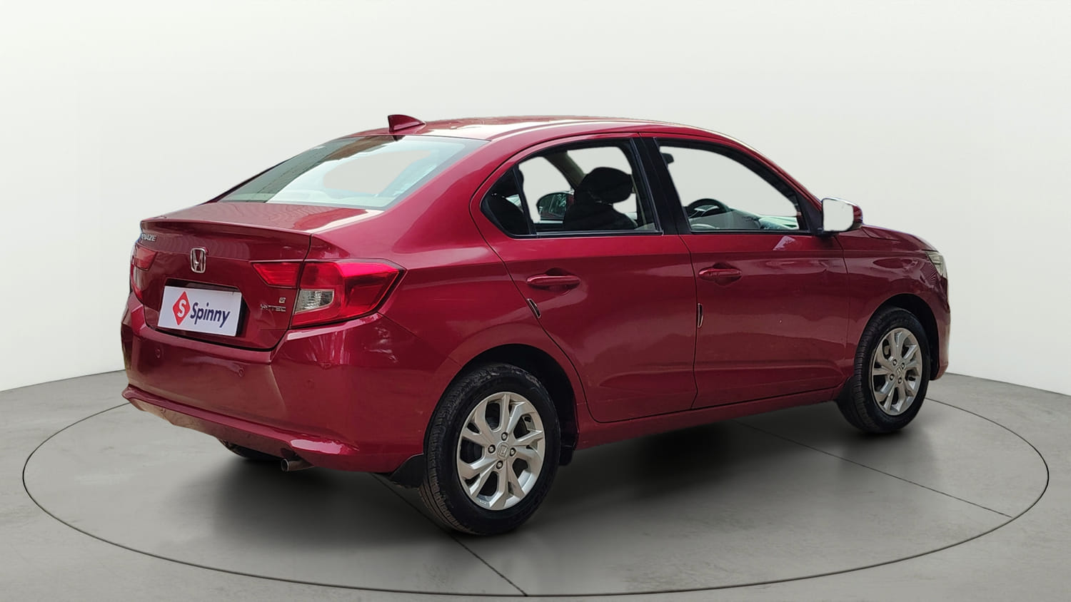 Used 2020 Honda Amaze 1.2 V MT Petrol Petrol Manual exterior RIGHT REAR CORNER VIEW