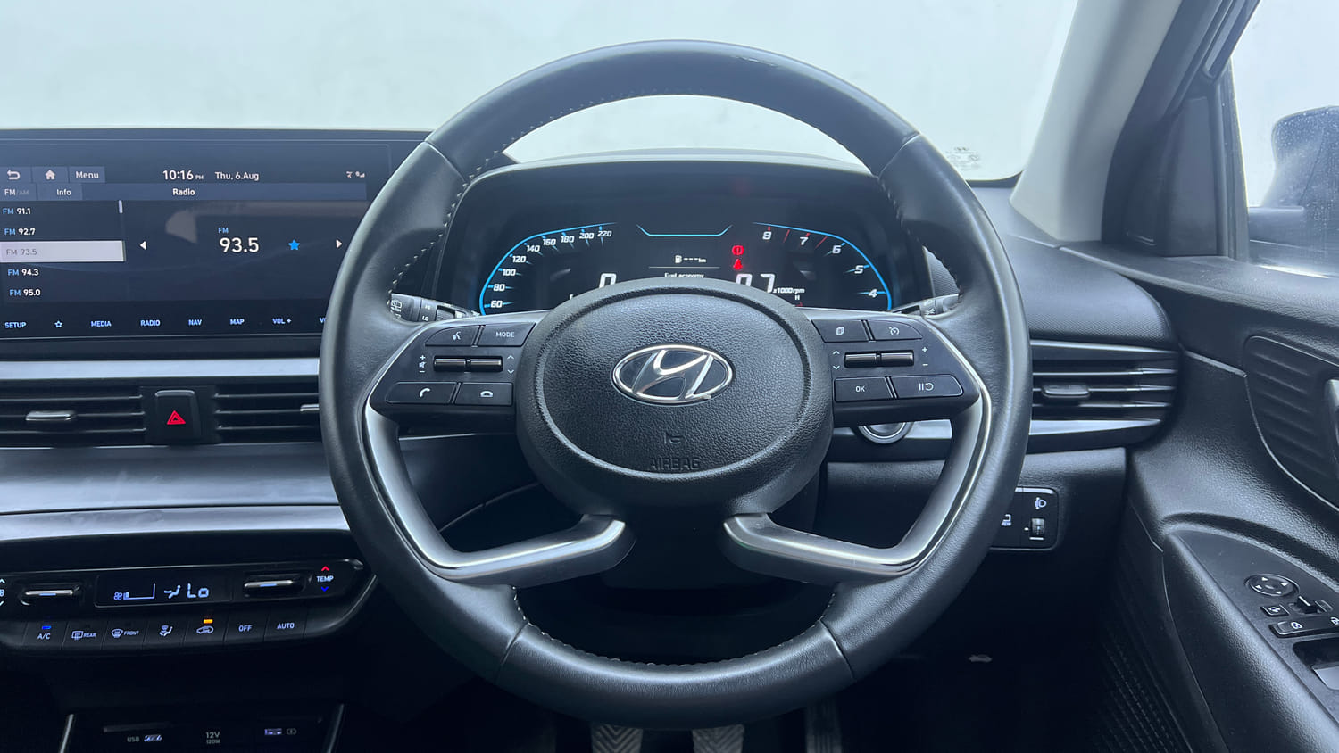 Used 2023 Hyundai i20 Asta (O) 1.2 MT Petrol Manual interior STEERING VIEW