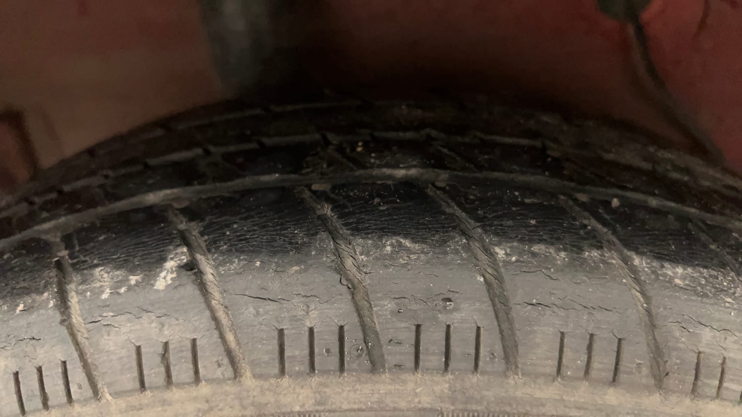 Used 2019 Maruti Suzuki Celerio ZXi (O) AMT Petrol Automatic tyres RIGHT REAR TYRE TREAD VIEW