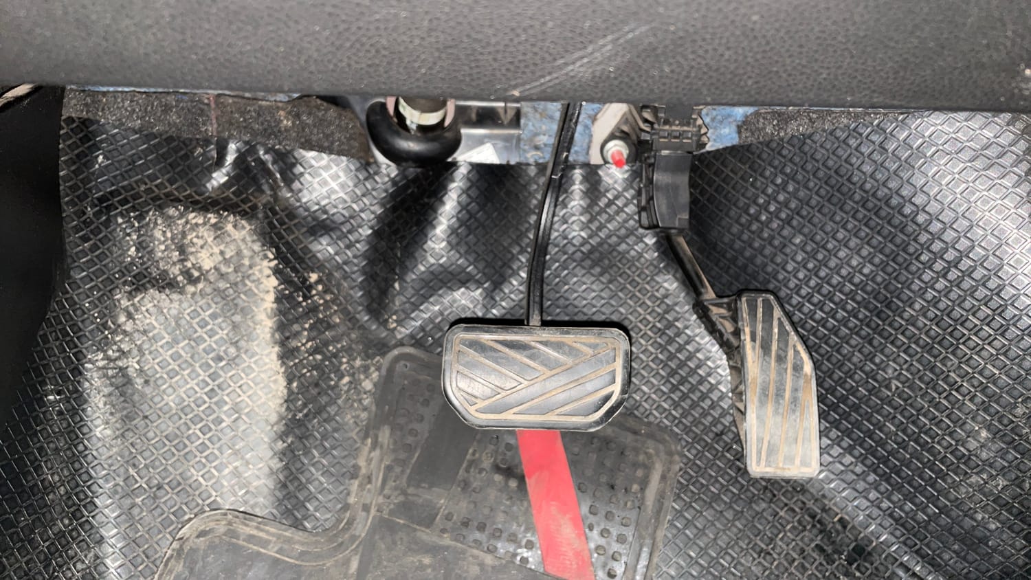 Used 2018 Maruti Suzuki Swift ZXi AMT Petrol Automatic interior PEDALS VIEW