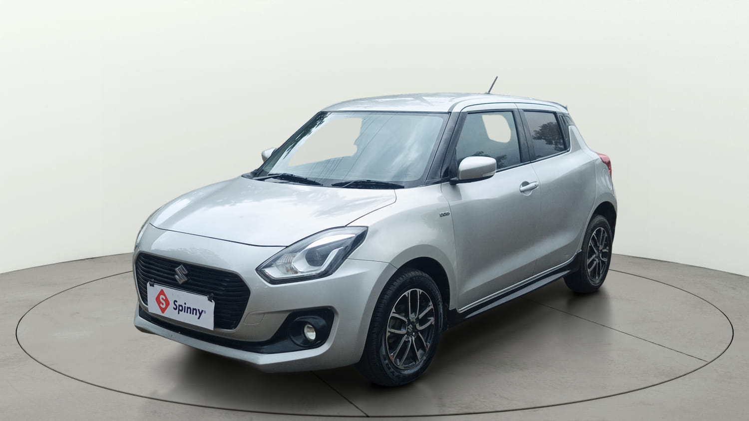 Used 2019 Maruti Suzuki Swift ZDi Plus AMT Diesel Automatic exterior LEFT FRONT CORNER VIEW