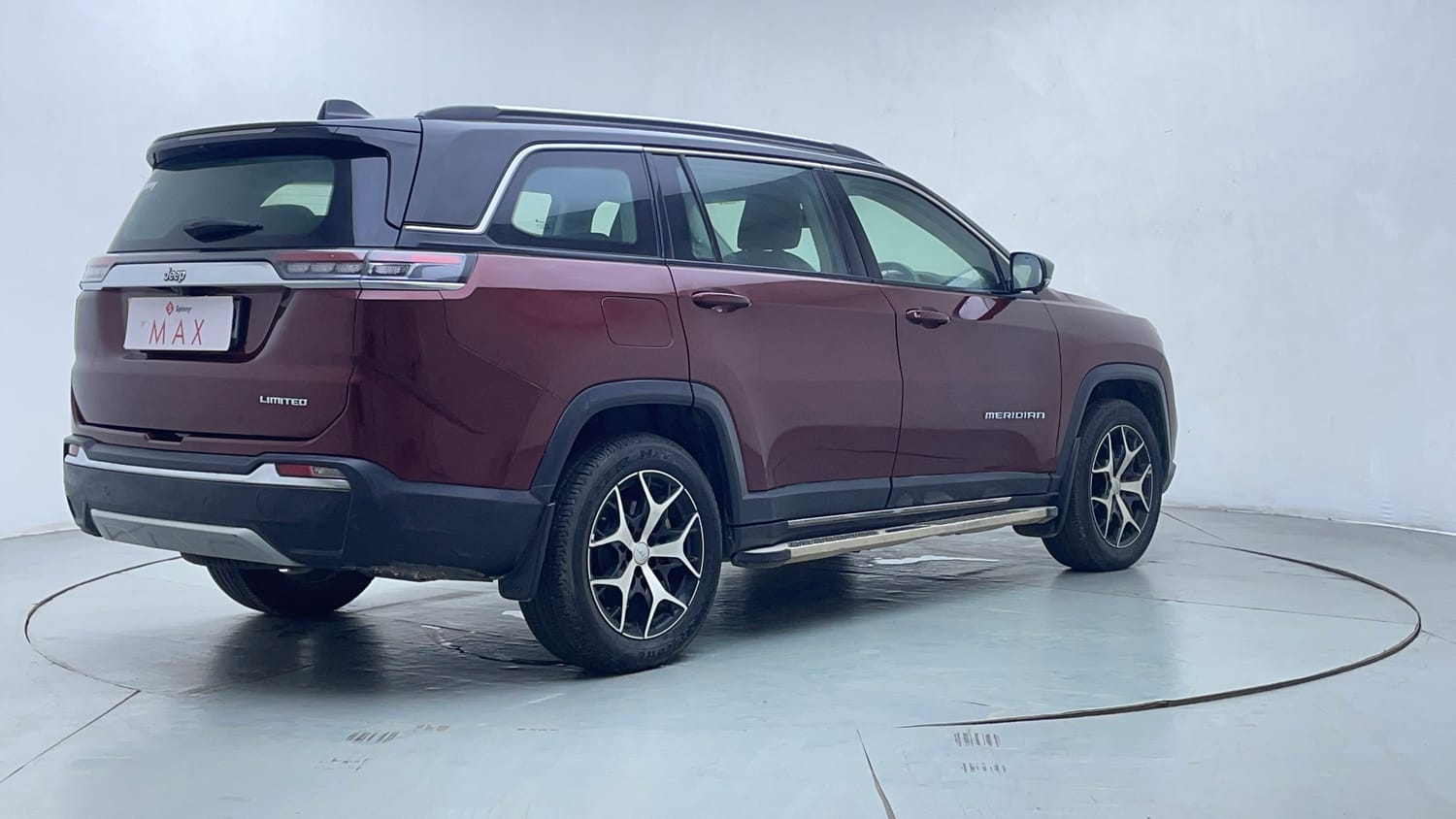 Used 2022 Jeep Meridian Limited (O) 4X2 AT Diesel Automatic exterior RIGHT REAR CORNER VIEW