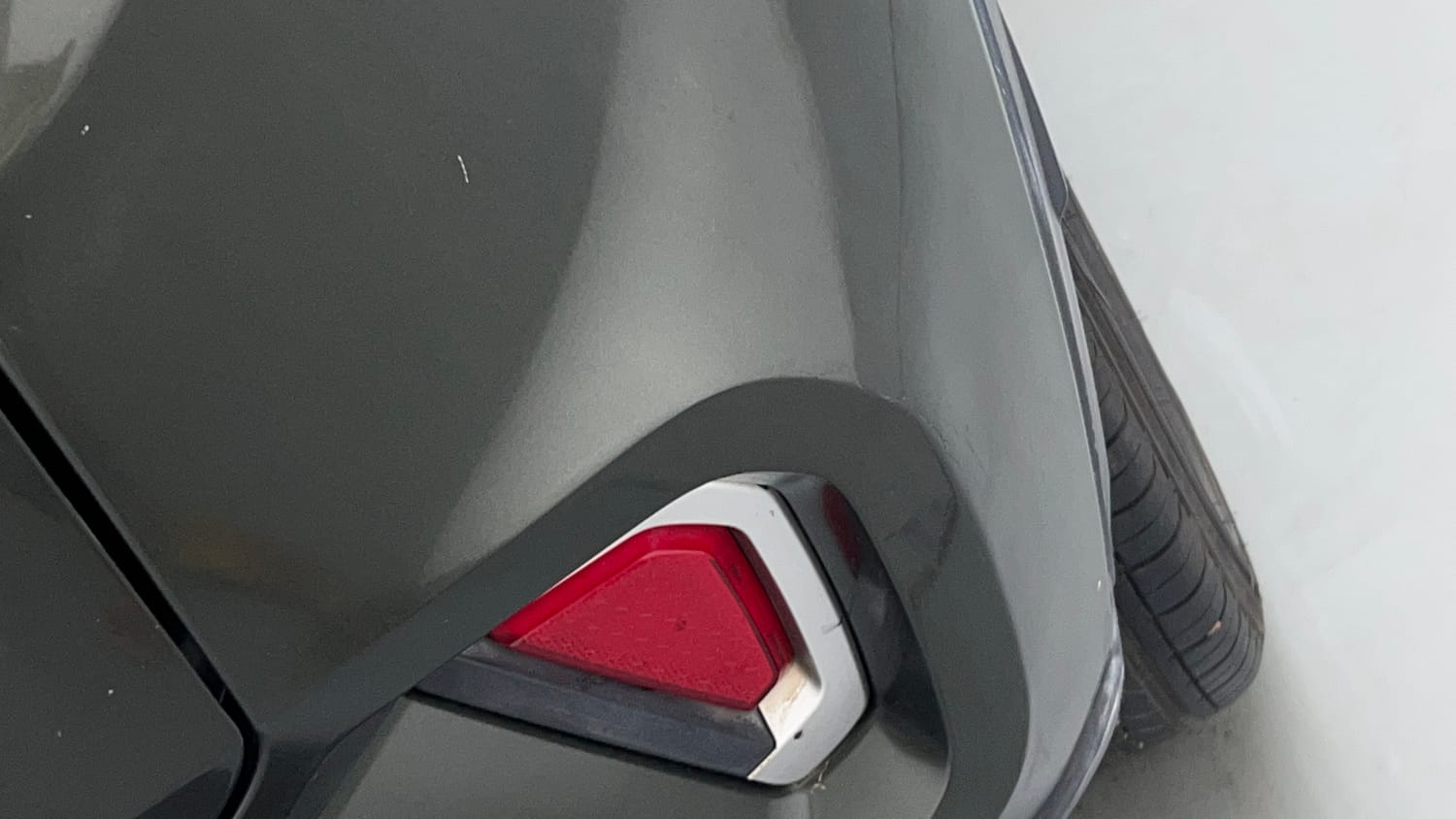 Used 2020 Tata Nexon XZ Plus (O) Petrol Manual dents MINOR SCRATCH