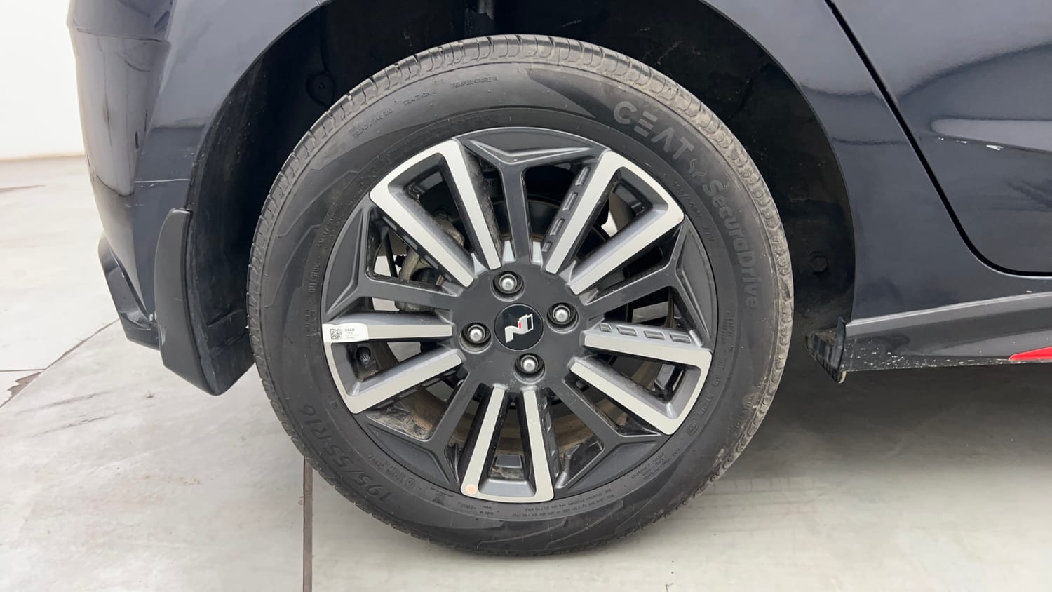 Used 2023 Hyundai i20 N Line N8 1.0 Turbo DCT Petrol Automatic tyres RIGHT REAR TYRE RIM VIEW
