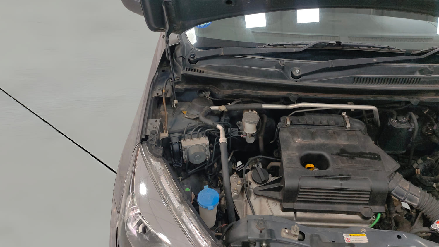 Used 2020 Maruti Suzuki Celerio X VXi Petrol Manual engine ENGINE RIGHT SIDE VIEW