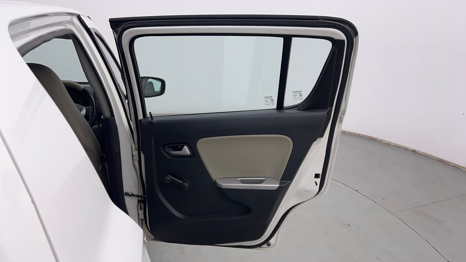 Used 2016 Maruti Suzuki Alto K10 VXi Petrol Manual interior RIGHT REAR DOOR OPEN VIEW