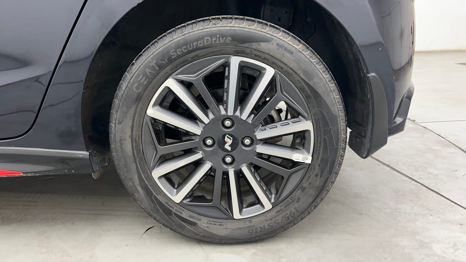 Used 2023 Hyundai i20 N Line N8 1.0 Turbo DCT Petrol Automatic tyres LEFT REAR TYRE RIM VIEW