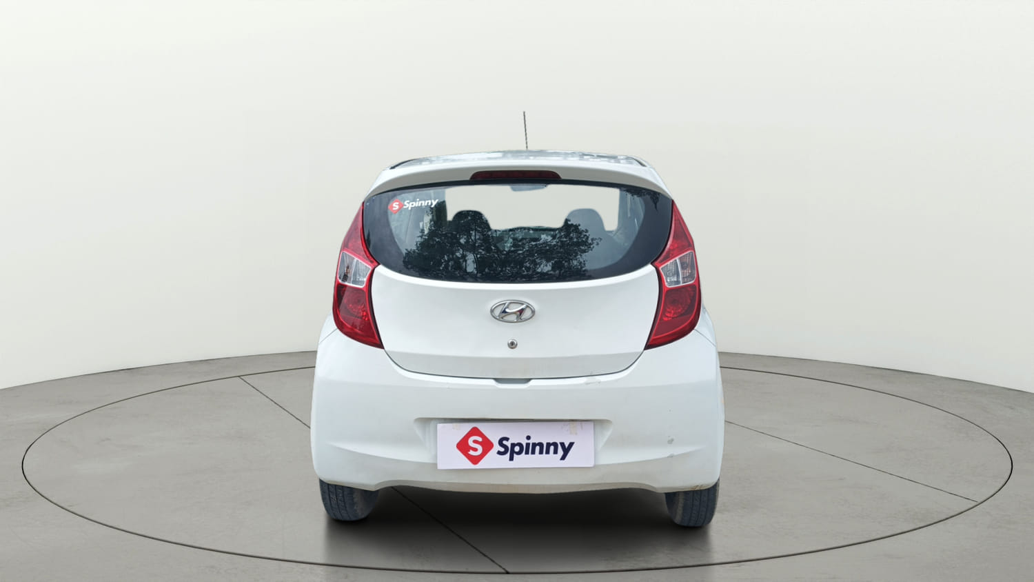 Used 2017 Hyundai Eon Sportz Petrol Manual exterior BACK VIEW