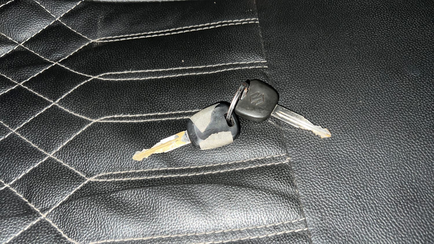 Used 2022 Maruti Suzuki Eeco 5 STR AC (O) Petrol Manual extra CAR KEY VIEW