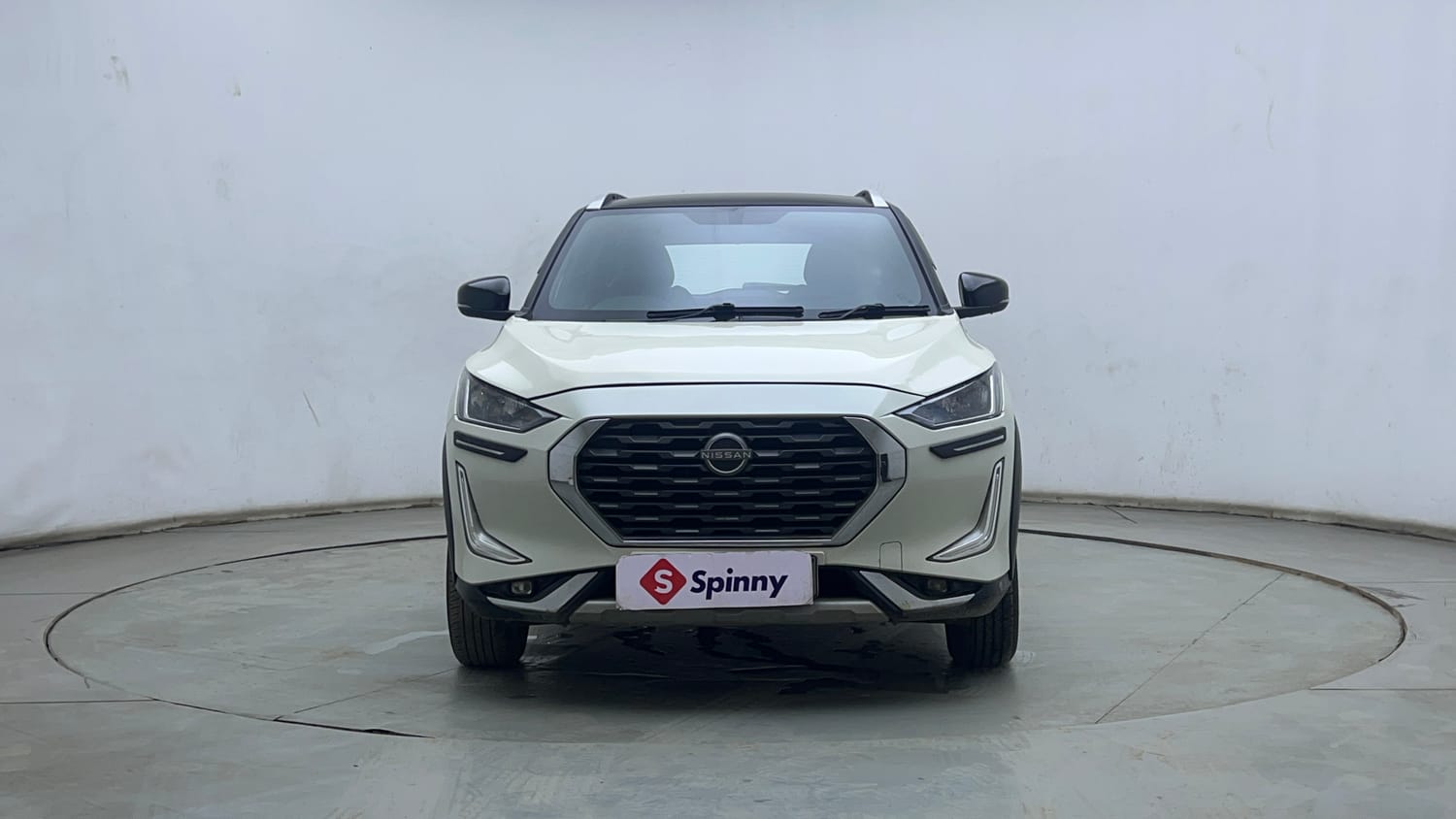 Used 2022 Nissan Magnite XV Turbo Petrol Manual exterior FRONT VIEW