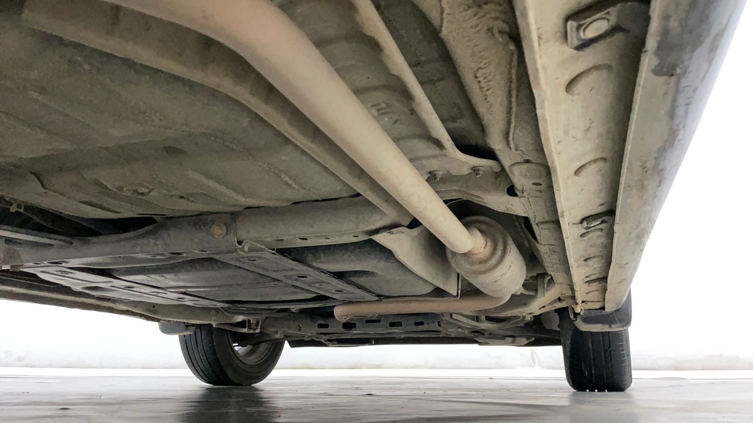 Used 2022 Honda WR-V SV MT Petrol Petrol Manual extra REAR RIGHT UNDERBODY VIEW